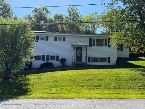 23 Lisa Dr, Barre, VT, 05641-8318 | Card Image