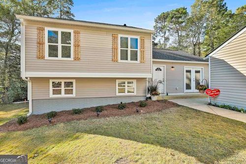 5 Buckthorne Dr, Newnan, GA, 30265-1222 | Card Image