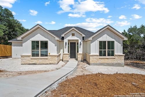 759 Scenic Hills Dr, Canyon Lake, TX, 78133-6937 | Card Image