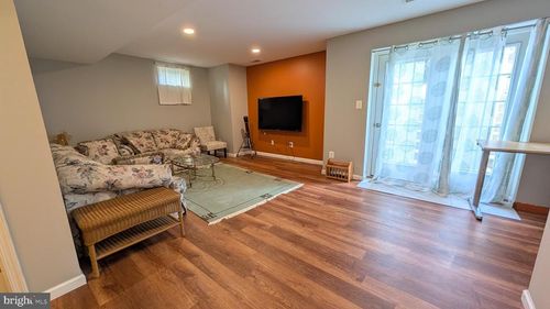 6721 Sycamore Park Dr, Haymarket, VA, 20169-2997 | Card Image