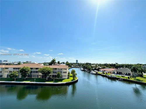4j-437 Golden Isles Dr, Hallandale Beach, FL, 33009-7556 | Card Image