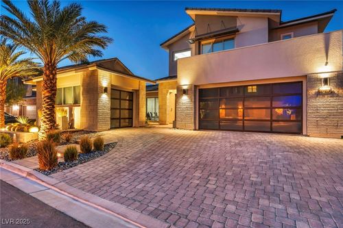 11210 Emory Oak Dr, Las Vegas, NV, 89138-6123 | Card Image