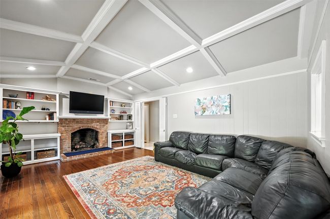 926 Chadwick Dr, House other with 3 bedrooms, 2 bathrooms and null parking in Richardson TX | Image 11