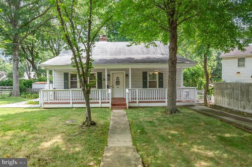 3143 Cofer Rd, FALLS CHURCH, VA, 22042-4210 | Card Image