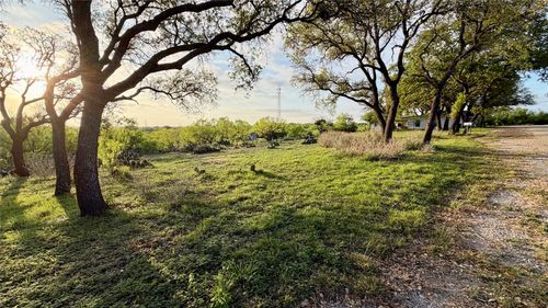 1811 S Oak Street, Brady, TX, 76825 | Card Image