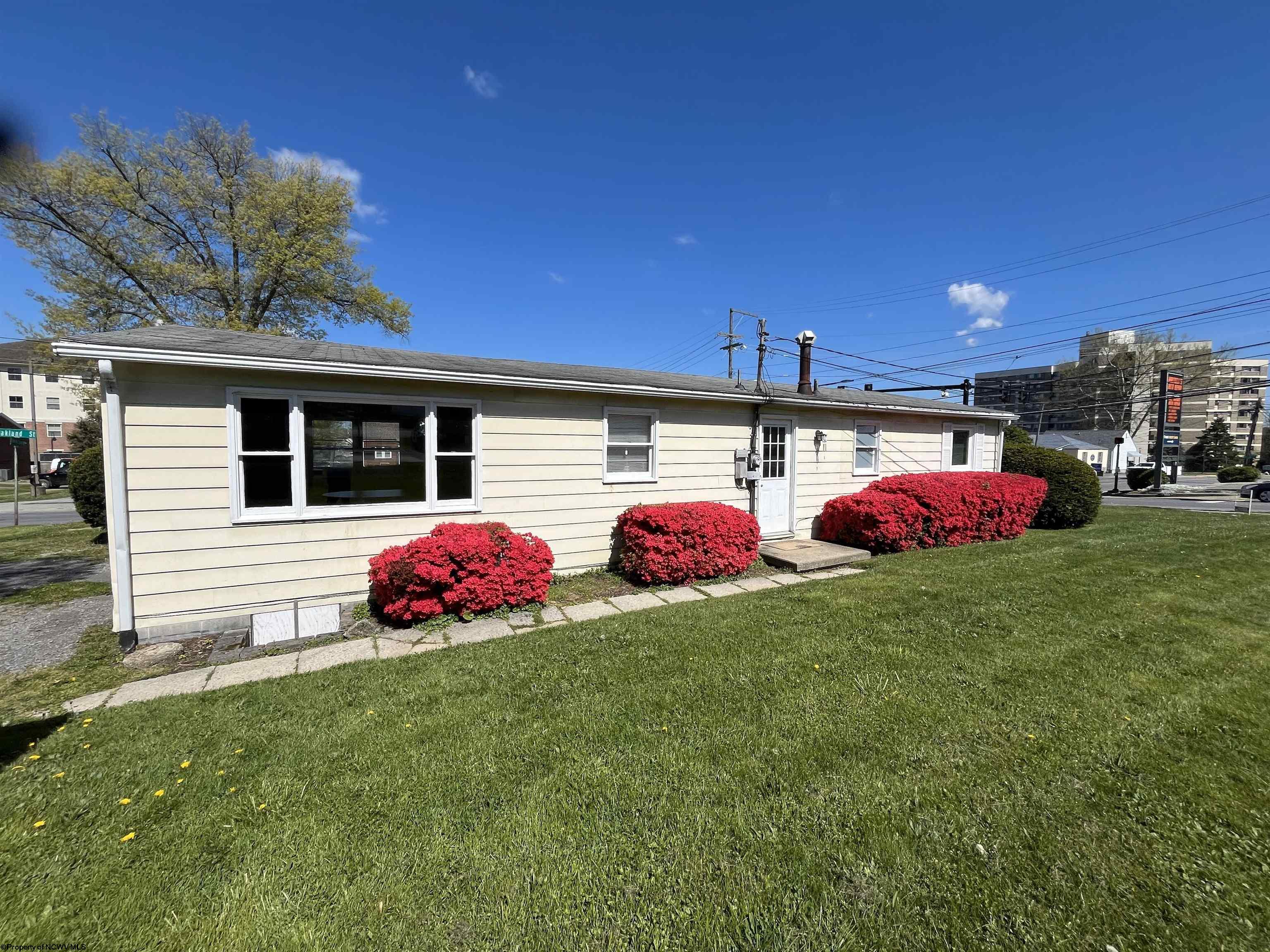 University Ave, Morgantown, WV 26505