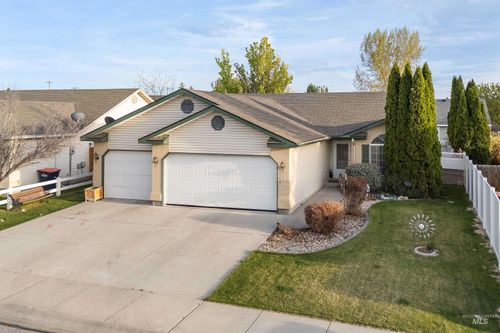2548 Ironwood Ave, Twin Falls, ID, 83301-6801 | Card Image