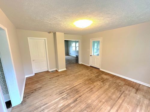 204 Warren St, Woodland, IL, 60974 | Card Image