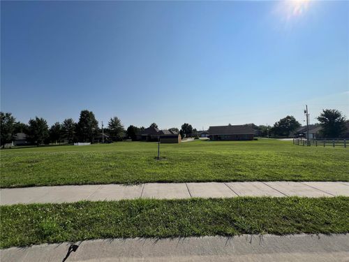 1654 Red Bud Ct, Perryville, MO, 63775-1280 | Card Image