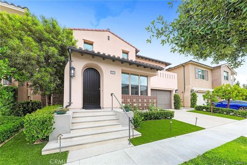 124 Cutlass, Irvine, CA, 92620-2257 | Card Image