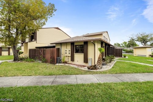 83-1212 Se 6th Ter, CAPE CORAL, FL, 33990-3948 | Card Image