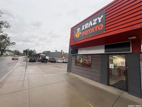 90 Cavendish Street, Regina, SK, S4N5G7 | Card Image