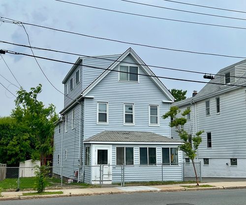 56 Main St, Winthrop, MA, 02152-2714 | Card Image
