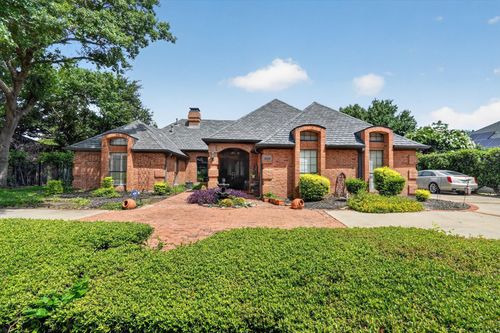 2335 Highlands Creek Rd, Carrollton, TX, 75007-2007 | Card Image