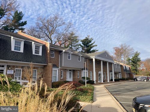 1901 N Olden Avenue Ext, Ewing, NJ, 08618-2111 | Card Image