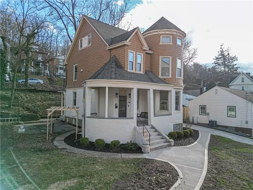 31 Union Ave, Crafton, PA, 15205-2920 | Card Image