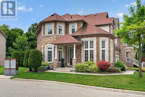 5 Broderick Pl, Scarborough, ON, M1L0E3 | Card Image