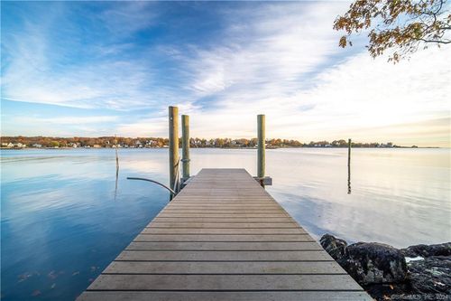 99 Great Harbor Rd, Guilford, CT, 06437-3036 | Card Image