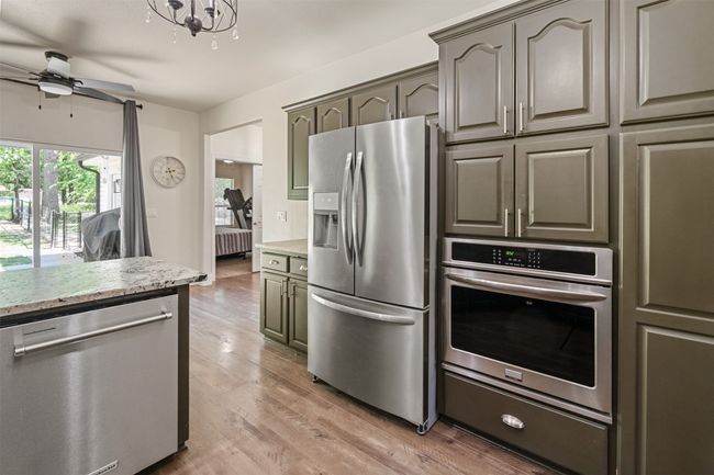 109 Enchanted Dr, House other with 4 bedrooms, 2 bathrooms and null parking in Enchanted Oaks TX | Image 9