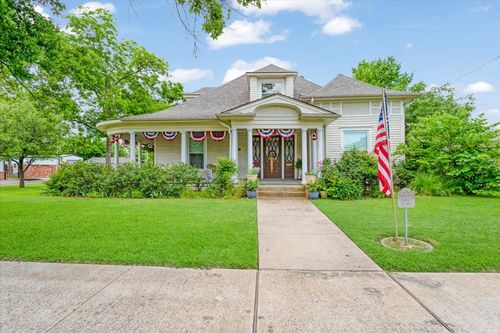 704 E Main St, Honey Grove, TX, 75446-1230 | Card Image