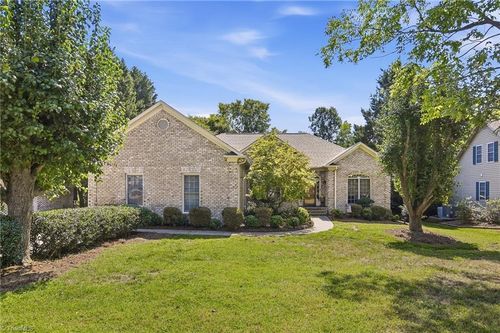 4247 Wayne Rd, Greensboro, NC, 27407-7314 | Card Image