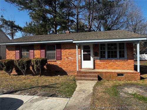 207 E 15th Street, Lumberton, NC, 28358 | Card Image