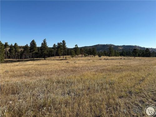 29 Medicine Rock Rd, Columbus, MT, 59019-7516 | Card Image