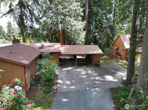 808 Woodsong Ln, Langley, WA, 98260-8662 | Card Image