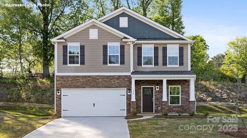 3922 Ashton Dr Nw, Conover, NC, 28613-8189 | Card Image