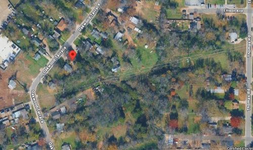 2520 Oakwood Ter, Haltom City, TX, 76117-4636 | Card Image