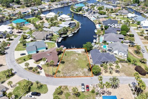 1420 Trout Dr, Panama City Beach, FL, 32408-7280 | Card Image