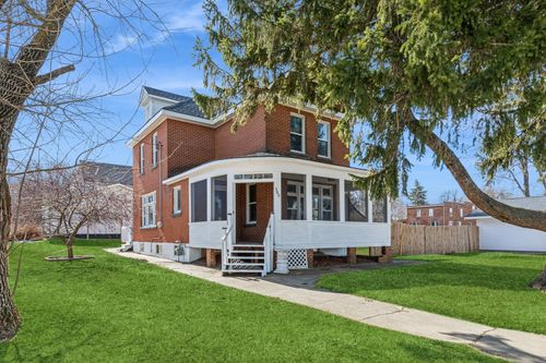 300 1st St, Roscoe, MN, 56371-4408 | Card Image