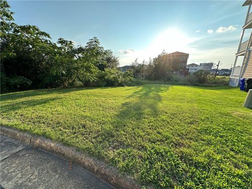 9505 7th Bay St, Norfolk, VA, 23518-1201 | Card Image