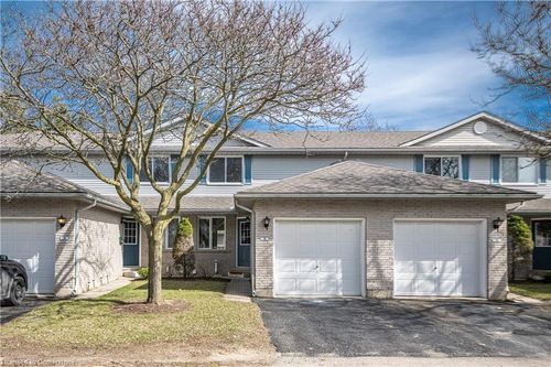 3-415 Kingscourt Dr, Waterloo, ON, N2K3R4 | Card Image