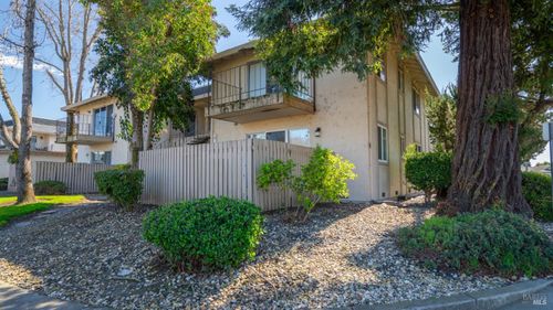 apt-a-1305 Southwest Blvd, Rohnert Park, CA, 94928-3517 | Card Image