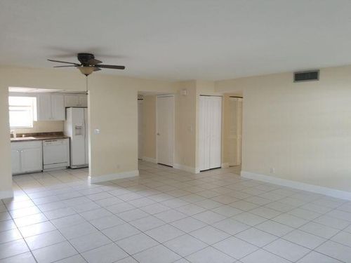 202-720 N Dixie Hwy, Lantana, FL, 33462-1865 | Card Image
