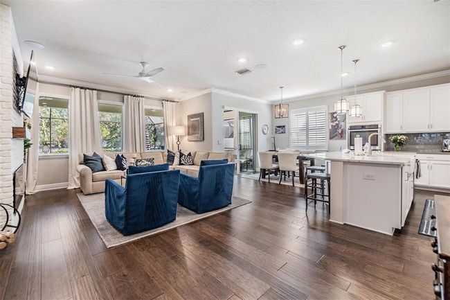 11639 Sweet Tangerine Ln, House other with 5 bedrooms, 3 bathrooms and null parking in TAMPA FL | Image 4