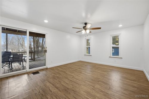 2972 Rosemarie Cir, Newfane, NY, 14108-9717 | Card Image