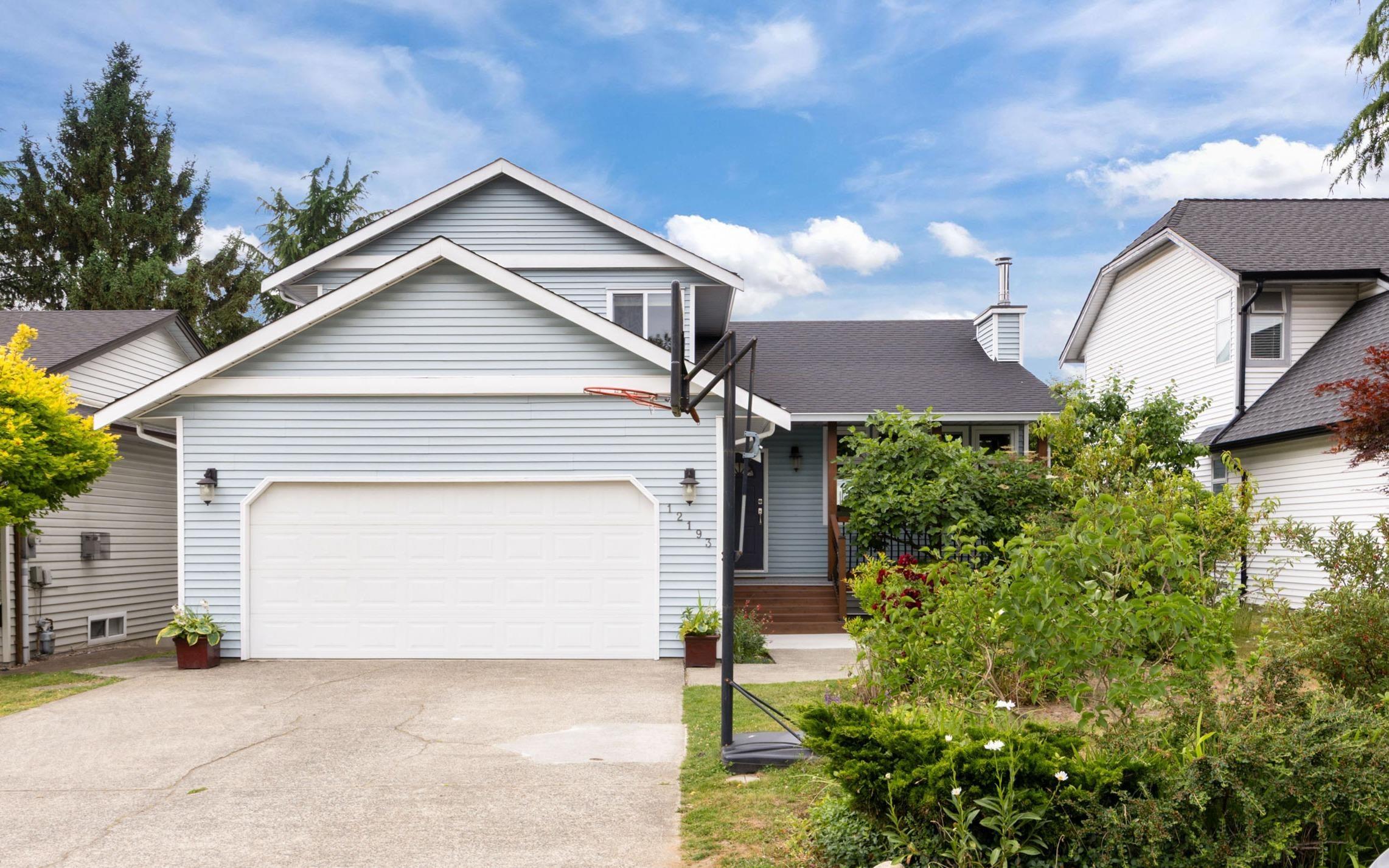 Residential in Maple Ridge