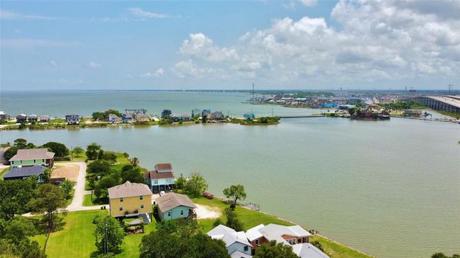 817 Bryan Ave, House other with 2 bedrooms, 2 bathrooms and 3 parking in Seabrook TX | Image 21