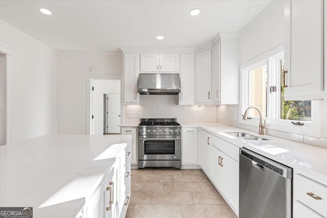 4628 Saint Anne Ct, House other with 5 bedrooms, 7 bathrooms and null parking in Macon GA | Image 7