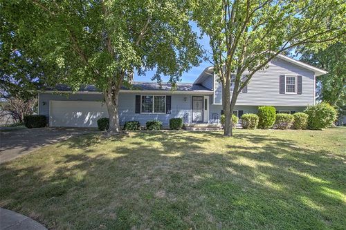 2504 S Nantucket Dr, Decatur, IL, 62521-4971 | Card Image