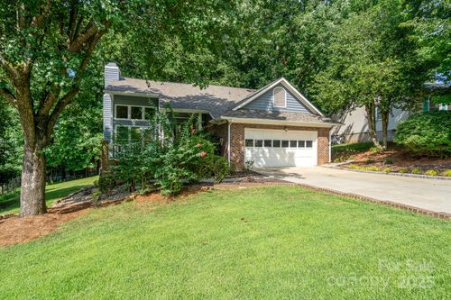 17-19017 Kailua Cir, Tega Cay, SC, 29708-8515 | Card Image