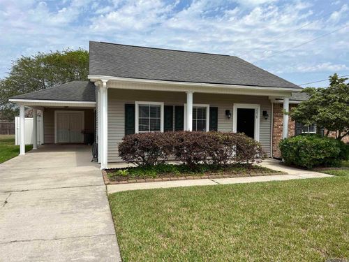 2038 E Catalpa St, Gonzales, LA, 70737 | Card Image