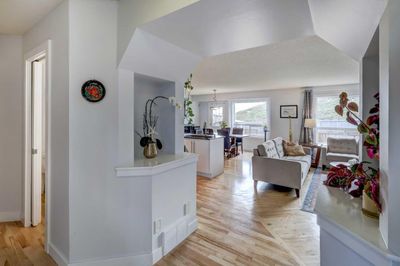 517 Kincora Bay Nw, House detached with 3 bedrooms, 3 bathrooms and 4 parking in Calgary AB | Image 2