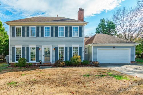 8708 Parkchester Dr, Charlotte, NC, 28277-5640 | Card Image