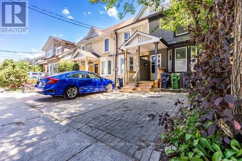 93 N Muriel Avenue N, Toronto (Danforth), ON, M4J2Y3 | Card Image