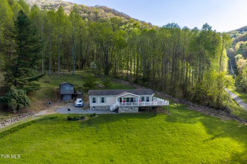 2169 Rice Creek Rd, Flag Pond, TN, 37657-3027 | Card Image