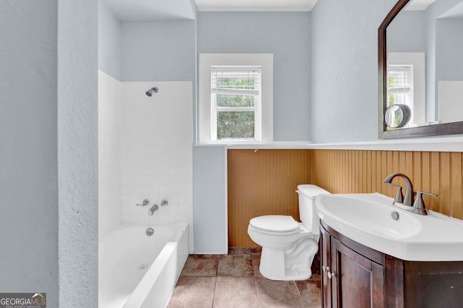 203 E 5 Th St, House other with 3 bedrooms, 1 bathrooms and null parking in Woodbine GA | Image 17
