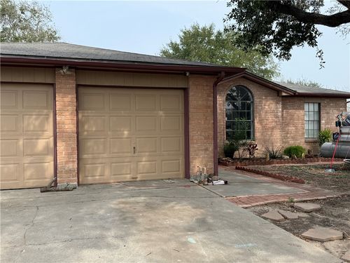 902 Saint Timothy St, Corpus Christi, TX, 78418-5728 | Card Image